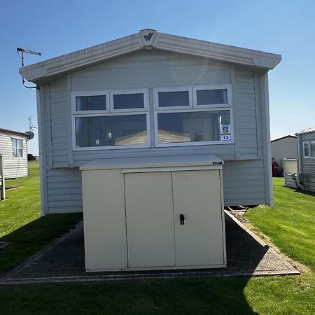 Hotel Moonstone Lymington Leysdown-on-Sea Exterior foto