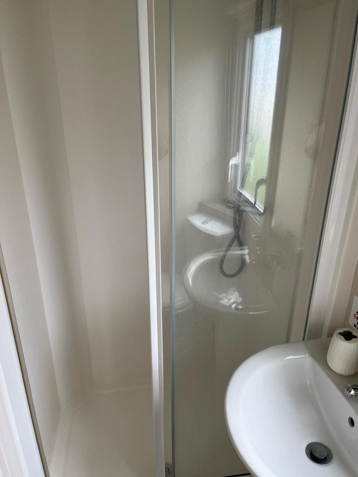 Hotel Moonstone Lymington Leysdown-on-Sea Exterior foto